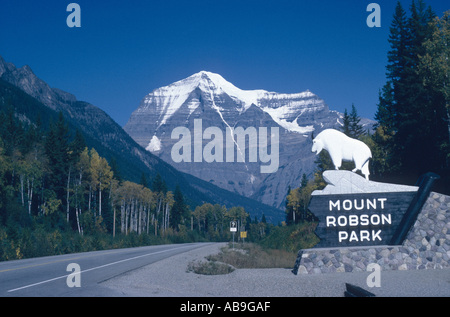 Entrée du Parc du mont Robson, du mont Robson (3 954 mètres) le plus haut sommet des Rocheuses canadiennes, le Canada, la Colombie-Britannique, Banque D'Images