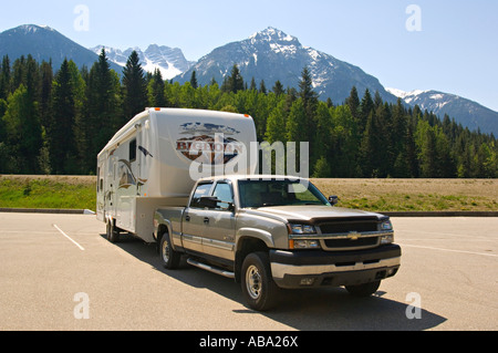 Camion et camping-1 Banque D'Images