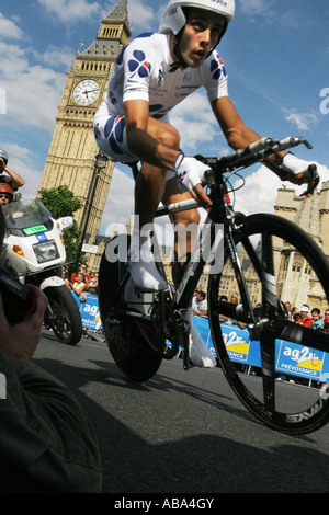 Tour de France des essais de temps au Parlement Square Londres Banque D'Images