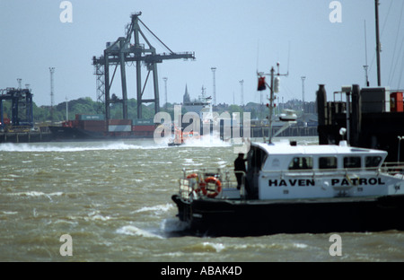 Harwich port havre, navire Essex Banque D'Images