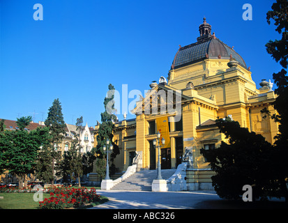 Trg Kralja Tomislava Umjetnicki (Pavillon des Arts), Zagreb, Croatie Banque D'Images
