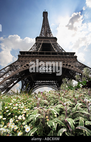 Vue d'origine de la tour Eiffel à Paris Banque D'Images