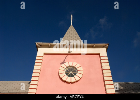 Île de Grand Turk court house architecture style rose Bermudes Îles Turques et Caïques est des Caraïbes destination croisière Banque D'Images