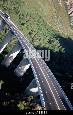 Une autoroute suspendue Banque D'Images