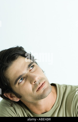 Tête inclinable et l'homme à la tête et des épaules, portrait, Banque D'Images