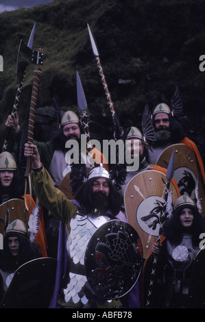 Up Helly Aa Lerwick Shetland Ecosse Célébration du festival de l'hiver 28 janvier calendrier ancien style HOMER SYKES Banque D'Images