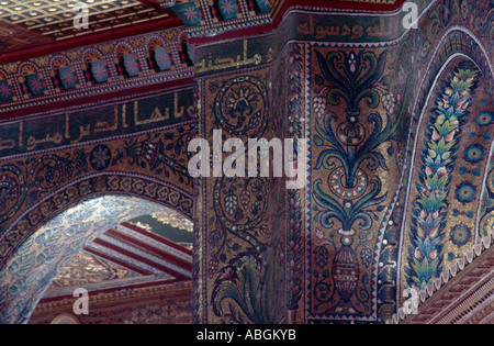 Le dôme du Rocher, Jérusalem, de l'intérieur décoration en mosaïque Banque D'Images