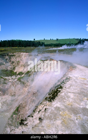 Cratères de la Lune Domaine géothermique près du lac Taupo Waikato ile du Nord Nouvelle Zélande Banque D'Images