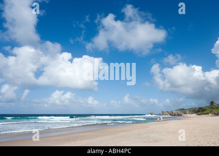 Plage de la côte est près de Barclays Park, Barbade, Petites Antilles, Antilles, Caraïbes Banque D'Images