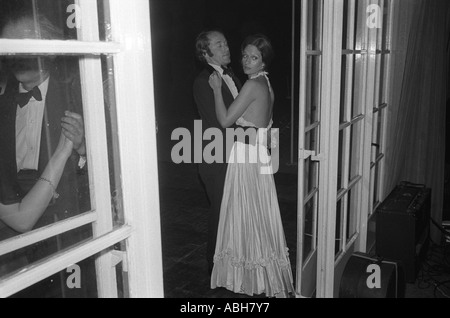 Lundi Club, membres du Parti conservateur à leur dîner bal annuel au Hurlingham Club. Fulham, Londres Angleterre. ANNÉES 1970 1975 ROYAUME-UNI HOMER SYKES Banque D'Images