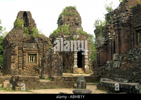 Ruines à mon fils de l'ancienne capitale du royaume de Champâ près de Hoi An Vietnam Banque D'Images