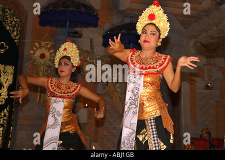 Danseurs lakhon Bali, Ubud, Bali, Indonésie Banque D'Images