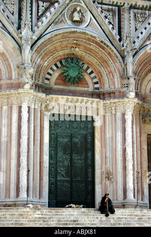 Pièce historique à propos de la peste au Duomo Sienne Toscane Italie Banque D'Images