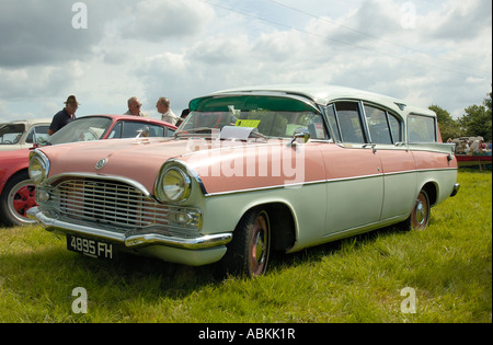 PA Vauxhall Cresta Estate très rare de conversion immobilier Banque D'Images