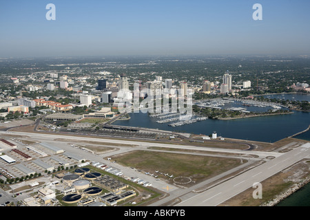 Photo aérienne de Saint Petersburg Tampa Bay Albert Whitted Airport Florida Banque D'Images