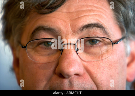 Portrait of a middle aged man wearing eyeglasses MR Banque D'Images