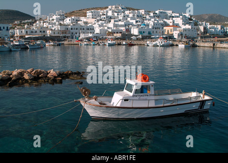 Port de Naoussa île grecque de Paros Banque D'Images