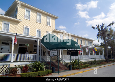 Le célèbre vieux hôtel Mount Dora Inn dans Mt Dora en Floride Banque D'Images