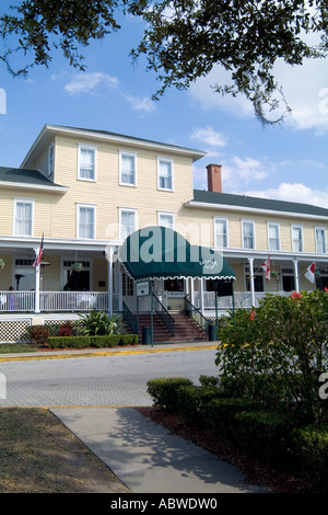 Le célèbre vieux hôtel Mount Dora Inn dans Mt Dora en Floride Banque D'Images