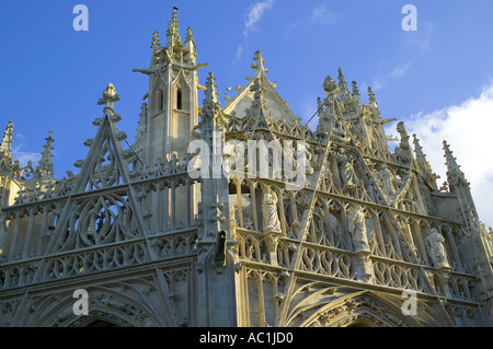 Basilique Notre-Dame d'Alençon, HAUT DE NOTRE-DAME DE L'église gothique NOTRE DAME DU 14ème siècle bâti ALENCON ORNE NORMANDIE FRANCE EUROPE Banque D'Images