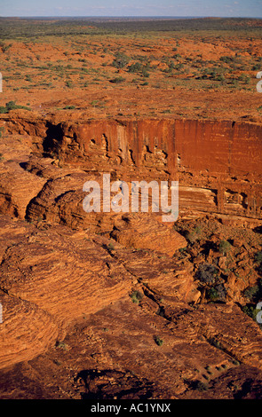 Grès et dômes, Kings Canyon (Watarrka National Park), Territoire du Nord, Australie, vertical, Banque D'Images