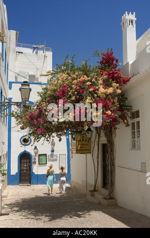 Le Portugal, l'Algarve Albufeira, scène de rue Banque D'Images