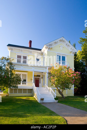 Une maison historique au centre-ville de Marysville, Californie. Banque D'Images