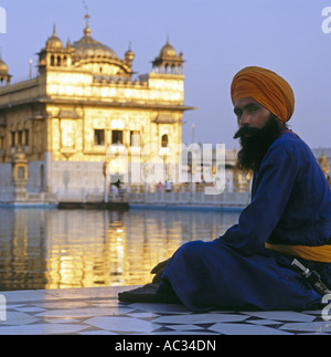 Au temple d'or sikh d'Amritsar, Punjab, India, Banque D'Images
