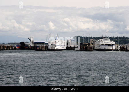 Approche de la BC Ferry terminal de Tsawwassen Banque D'Images