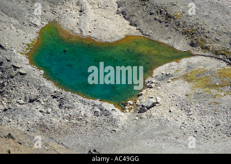 Petit lac au dessus de Hunter Valley, près du lac Hawea ile sud Nouvelle Zelande aerial Banque D'Images