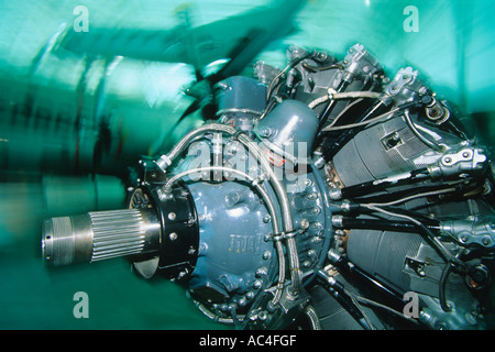 Moteur sur l'affichage à l'air et de l'espace stratégique près de Lincoln, Nebraska. Banque D'Images