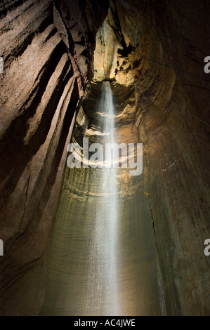 Ruby Falls Cascade souterraine à Lookout Mountain, Chattanooga, Tennessee. Banque D'Images