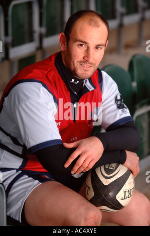 FRANCE ET DE GLOUCESTER RFC RUGBY VOLER LA MOITIÉ DE LUDOVIC MERCIER FÉVRIER 2006 Banque D'Images