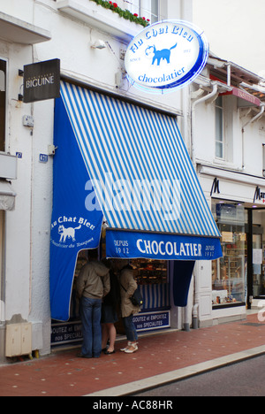 Au Chat Bleu Chocolat Le Touquet Paris Plage Cote D Opale Pas De Calais Region Rhone Alpes France Europe Photo Stock Alamy Au Chat Bleu Chocolat Le Touquet Paris Plage Cote D Opale Pas De Calais Region Rhone Alpes France Europe Photo Stock Alamy