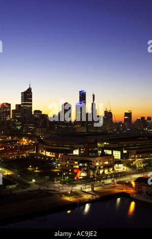 Telsta Dome et Melbourne Australie Victoria à l'aube Banque D'Images