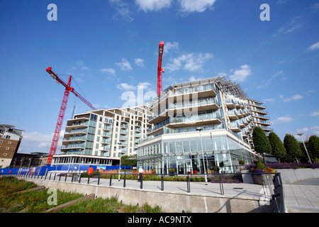 Nouveaux appartements de luxe en construction, à Battersea, Londres Banque D'Images