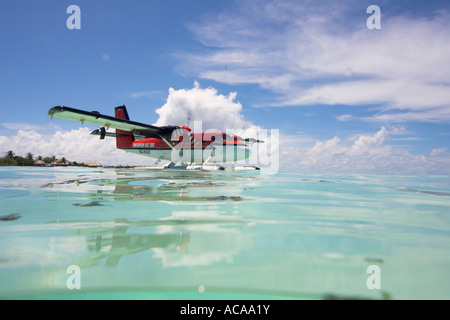 De Havilland DHC-6 Twin Otter plan d'eau, les Maldives Banque D'Images