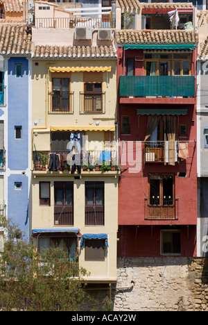 Maisons peintes de couleurs vives à Villajoyosa Costa Blanca Espagne Banque D'Images