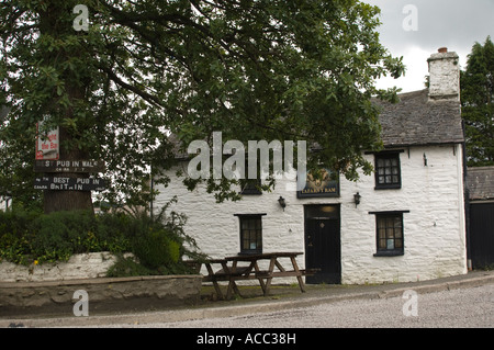 Le Ram Inn près de Cwmann sud du Pays de Galles Lampeter extérieur - un paysage rural traditionnel vieux welsh pub Banque D'Images