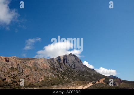 Vu la montagne de Balos Beach sur la péninsule de Gramvoussa occidentale de l'île de Crète en Grèce Banque D'Images