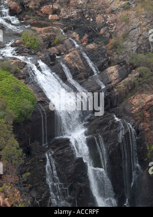 Portrait de McKENZIE FALLS, Halls Gap, LE PARC NATIONAL DES GRAMPIANS, Victoria, Australie. Banque D'Images