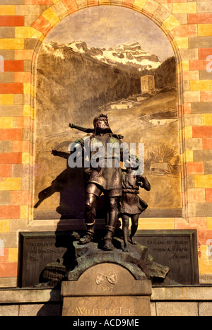 Suisse Altdorf Statue Guillaume Tell et son fils Suisse histoire suisse vieille ville historique de la ville Banque D'Images