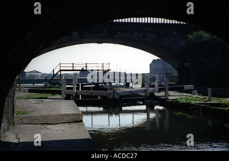 Verrou à Limehouse London Regents Canal Banque D'Images