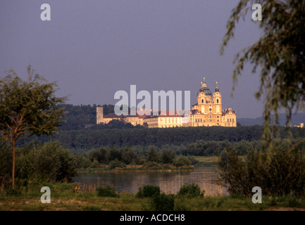 Monastère Stift Melk Abbaye Bénédictine autrichienne Autriche Histoire Historique Centre de l'église Banque D'Images