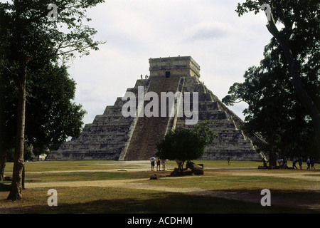 Géographie / voyages, Mexique, Chichen Itza, Maya Town, fondée au 5ème siècle AD, Pyramid, vue extérieure, Banque D'Images