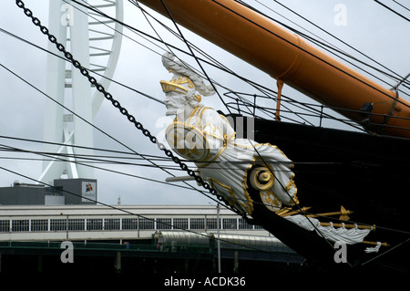 De proue de Beaupré et le HMS Warrior Royal Naval base Portsmouth Hampshire Angleterre Royaume-Uni Royaume-Uni Grande-bretagne Go Europe Banque D'Images