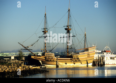 Réplique du Mayflower ou pèlerins amarré à Plymout/Plimouth Massachusetts.USA. Banque D'Images