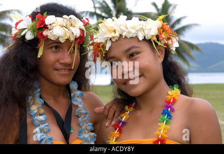 L'île de Kioa Fidji danseuses sur mélanésie insulaire du Pacifique sud Banque D'Images