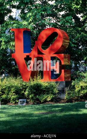 Signe d'amour Amour Sculpture Park, John F. Kennedy Plaza de Philadelphie, en Pennsylvanie, USA Banque D'Images