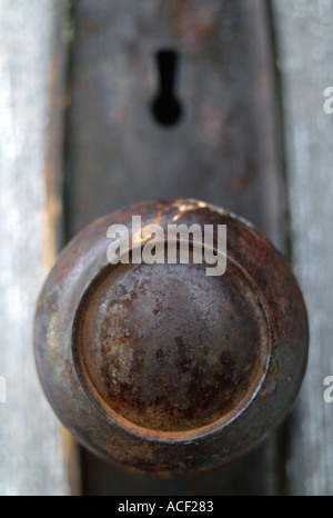 Poignée de porte rouillée abandonnée sur l'homestead house John Day Fossil jumeaux National Monument Oregon Banque D'Images